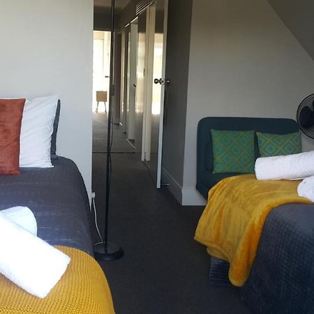 Auckland Budget Inn Екстер'єр фото