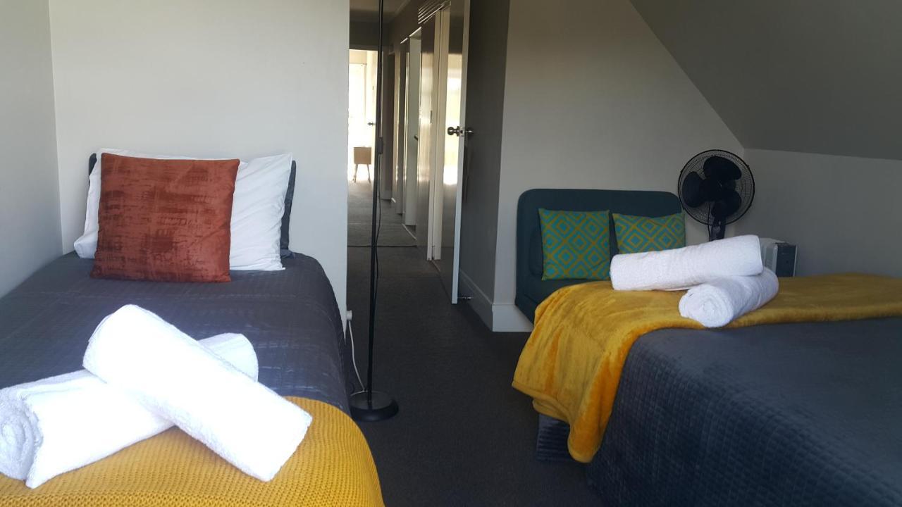 Auckland Budget Inn Екстер'єр фото