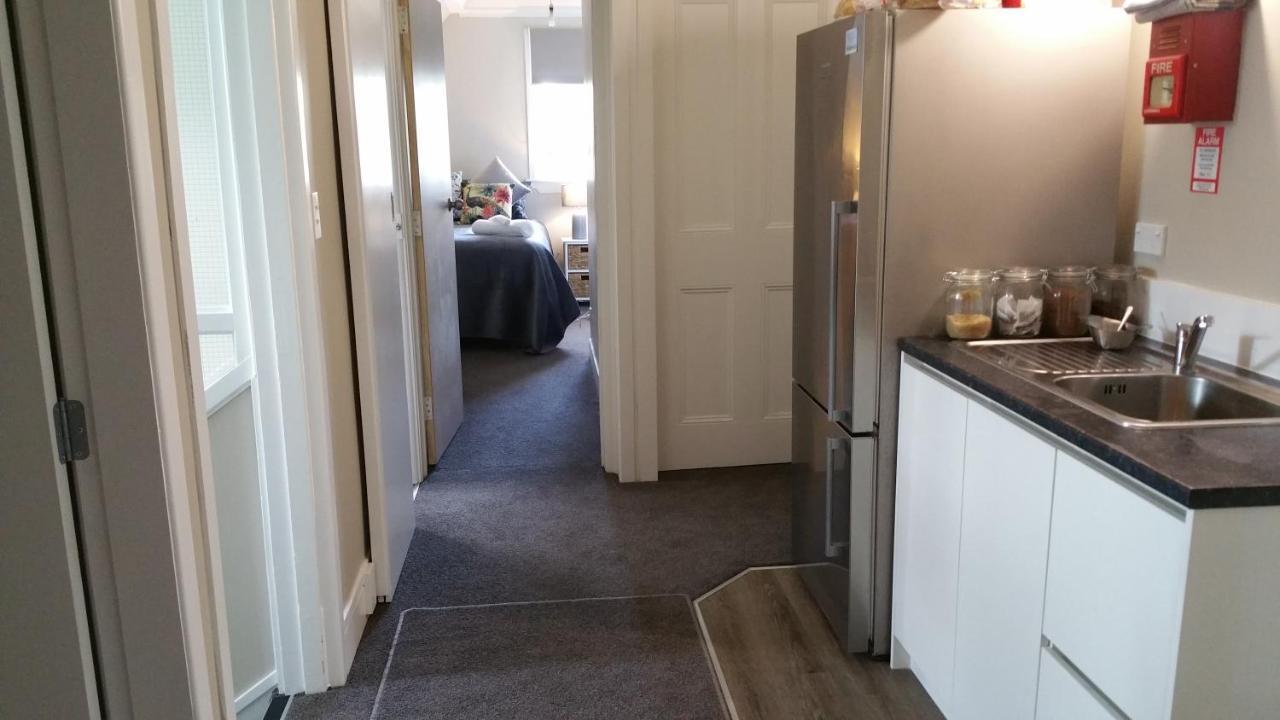 Auckland Budget Inn Екстер'єр фото